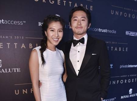 Actor Steven Yeun and his wife